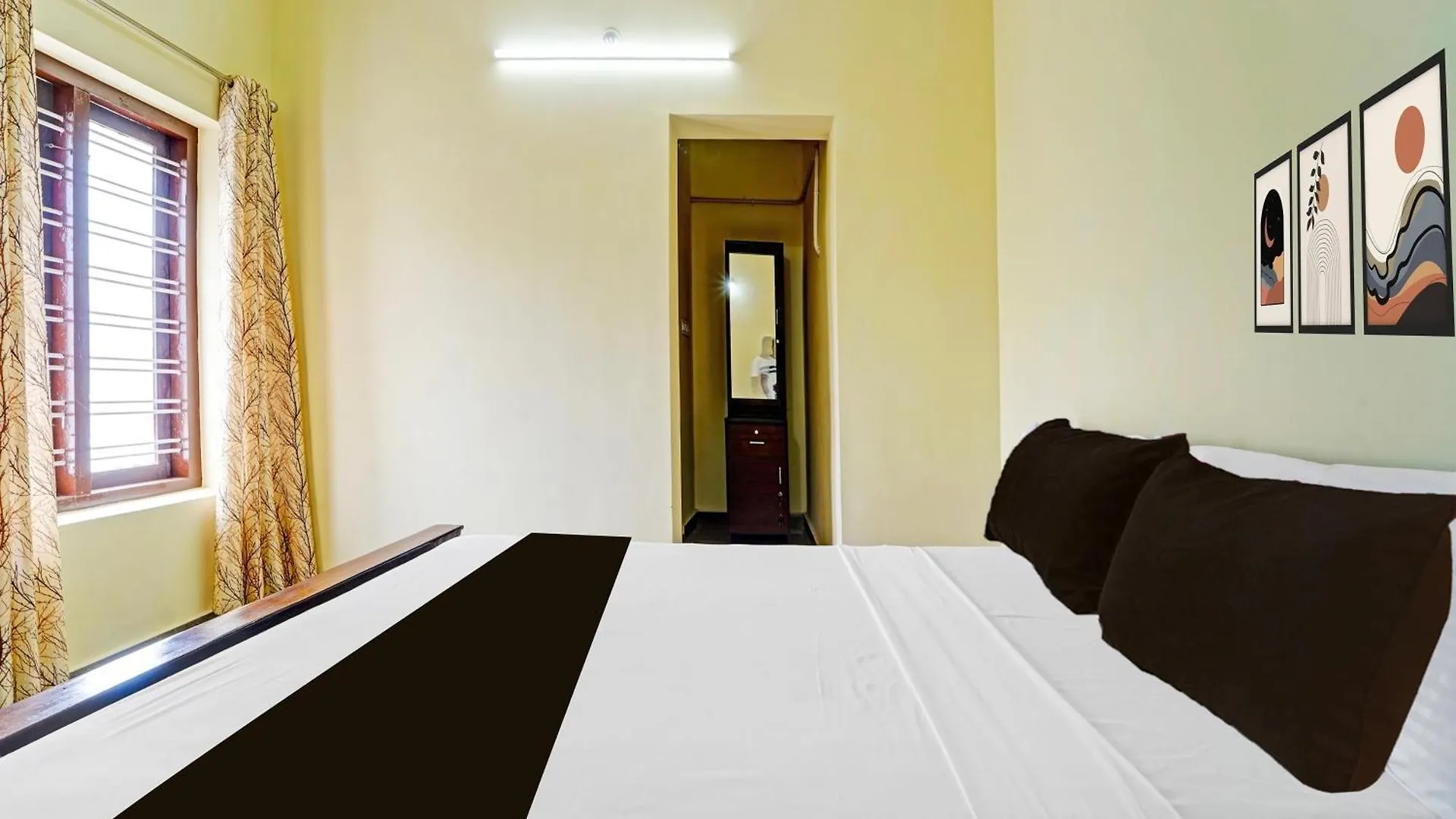 Hotel O Omalloor Temple Formerly Mts Lodge Pathanāmthitta